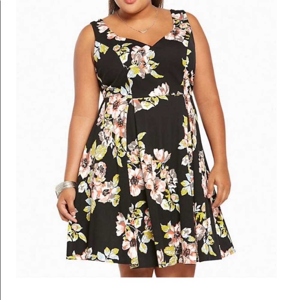 Torrid Floral Ponte Pleated Skater Dress Sz. 12